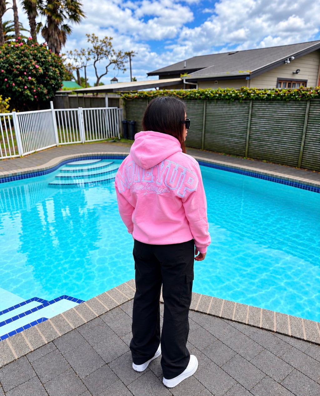 MONEYUP HOODY – PINK